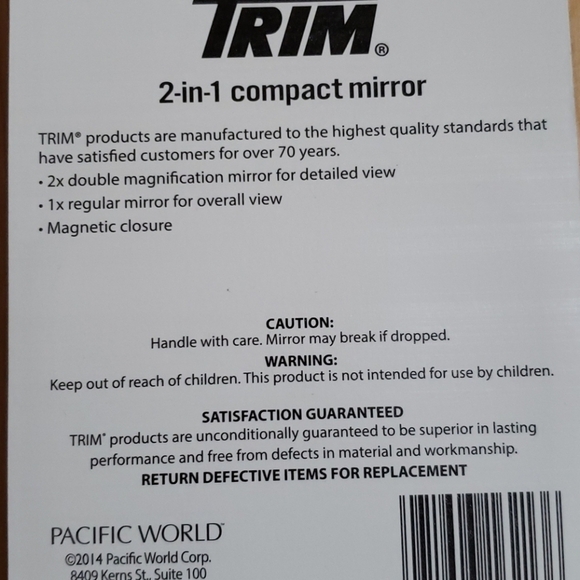 𝅺trim 2 in 1 Compact Mirror NWT - Picture 2 of 2